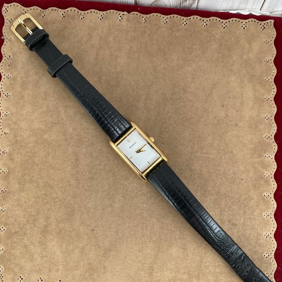 Vintage Bulova Accutron Swiss Quartz Watch - Picture 5 of 8